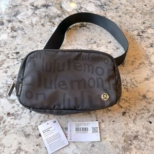 Lululemon belt bag limited edition! NEW with tags